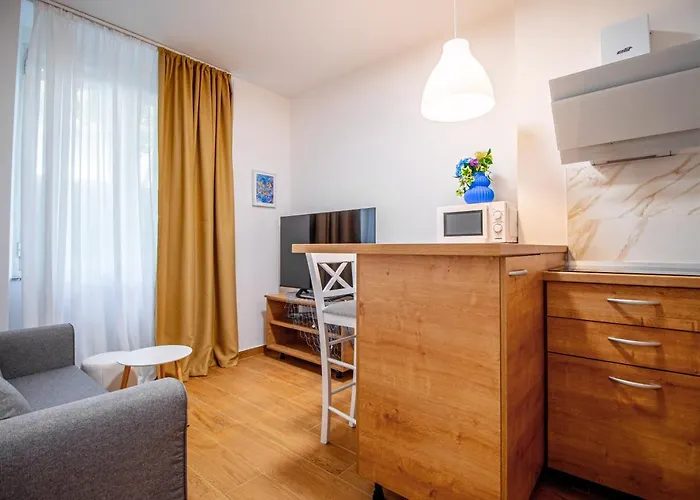 Apartments Euphoria East