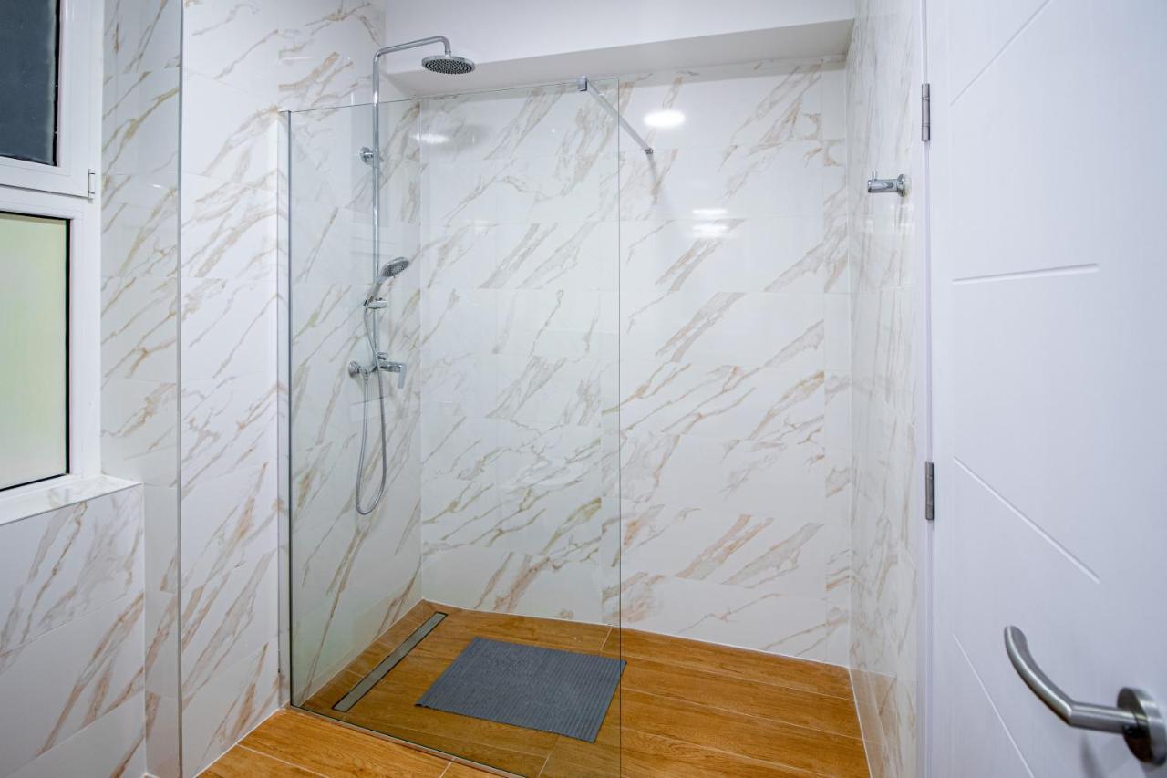 Euphoria East Apartment
